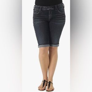 Silver Jeans, Size 16, Suki Bermuda Shorts